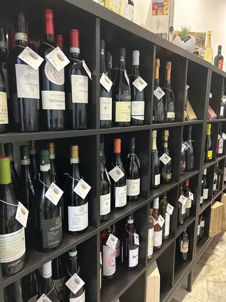 Wine & Food Experience restaurant in Marconia