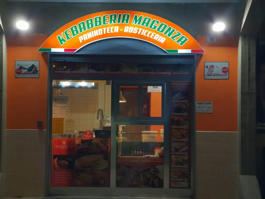 Magonza restaurant in Marconia