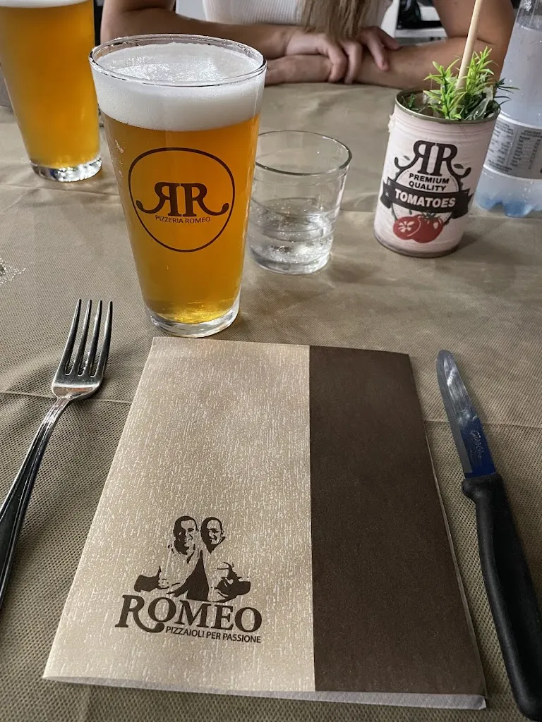 Robbie_Pizzeria Romeo_Marconia_review