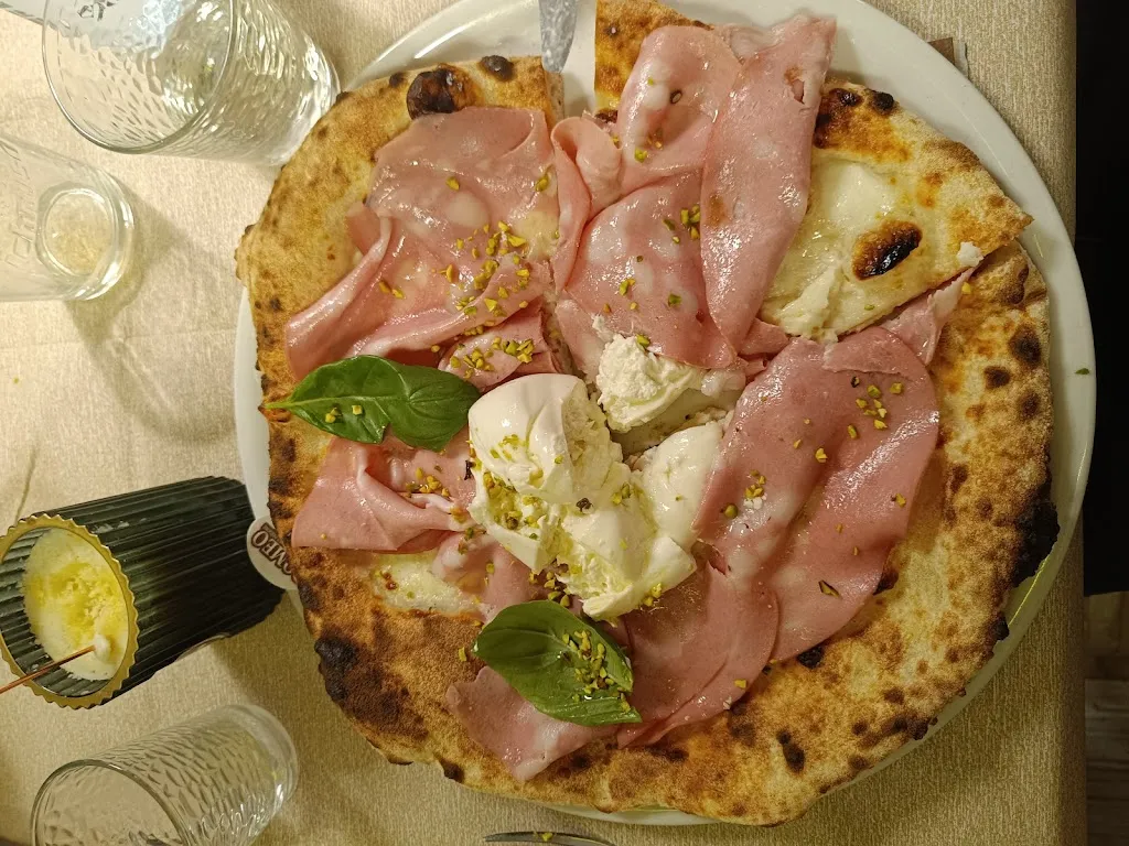 Antonio Baldari_Pizzeria Romeo_Marconia_review