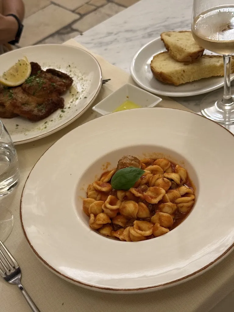 Joanna Chan_La Lopa_Matera_review