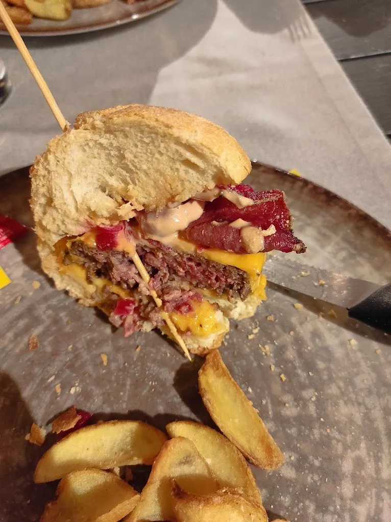 Cip Ciop_Jeans Restaurant_Melfi_review