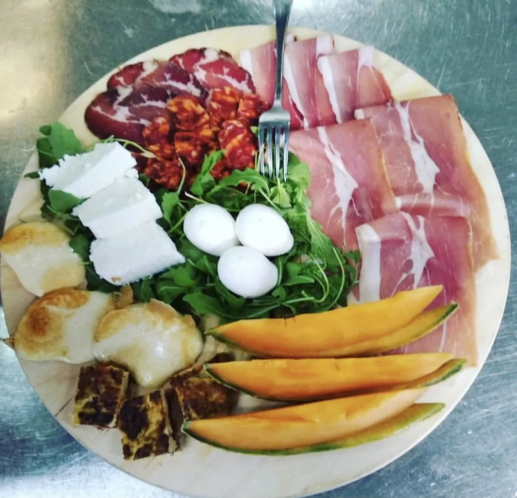 Agriturismo Antica Tenuta del Cavaliere_Moliterno_slider_image_2