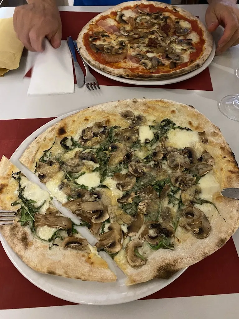 Barbara Merkt_Pizzeria Zio Paolo_Moliterno_review