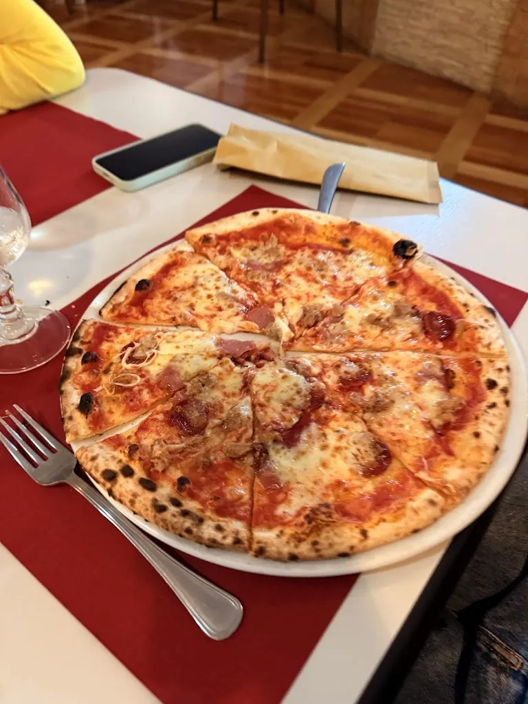 Pizzeria Zio Paolo_Moliterno_slider_image_2
