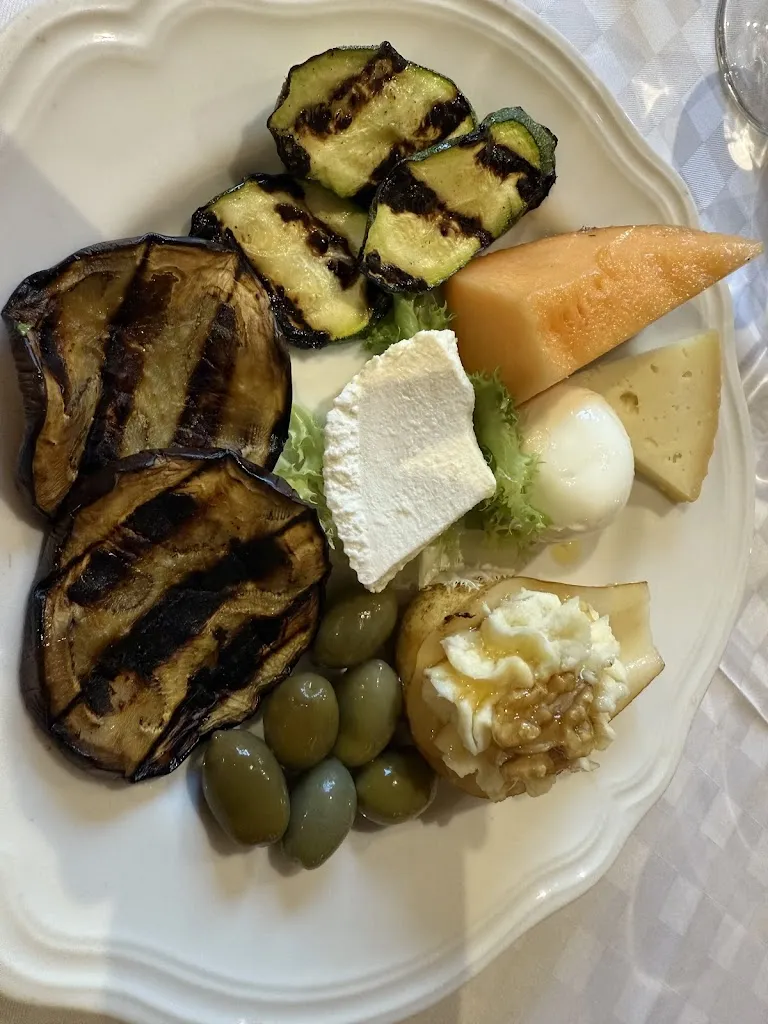 Malú Di Leo_Hotel Vecchio ponte_Moliterno_review