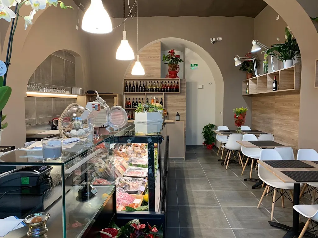 Vallone restaurant in Montemilone