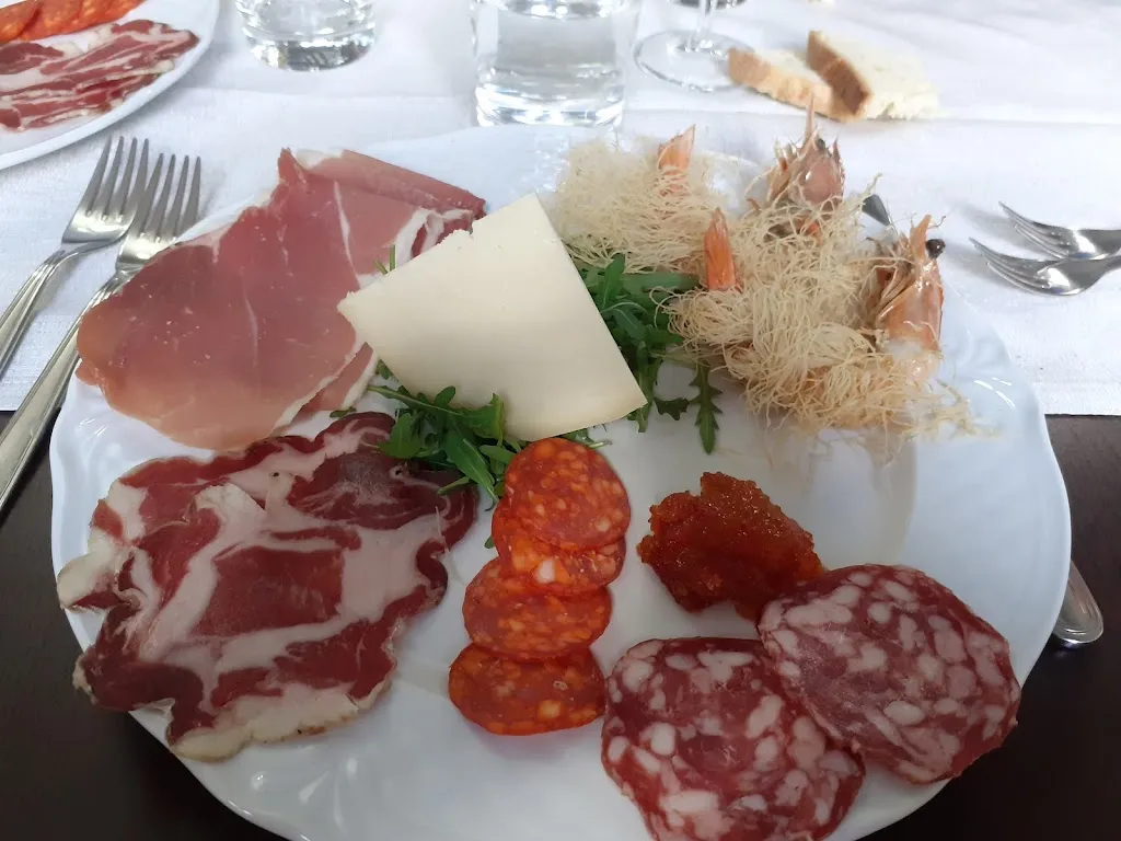 La Romantica Restaurant_Montemurro_slider_image_2