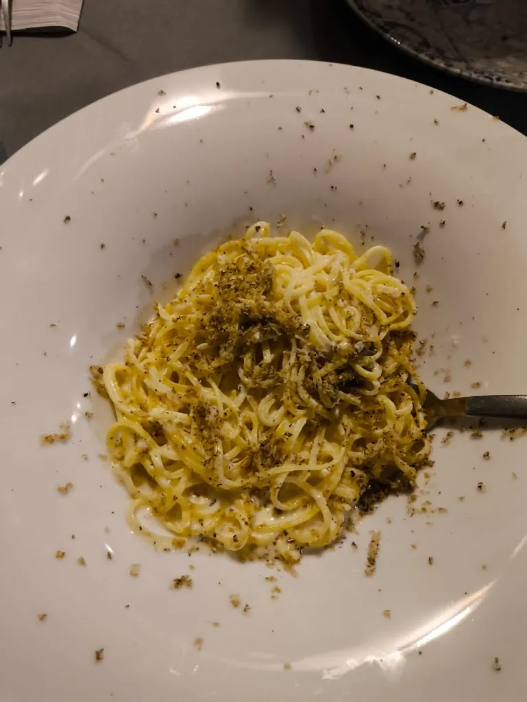 Francesco Cipullo_A tavola con Gioia_Montalbano Jonico_recensione