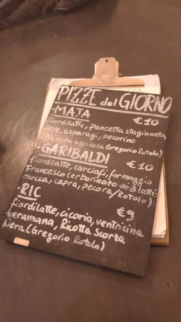 Menu_Capricci di Pizza_Chieti_image_2