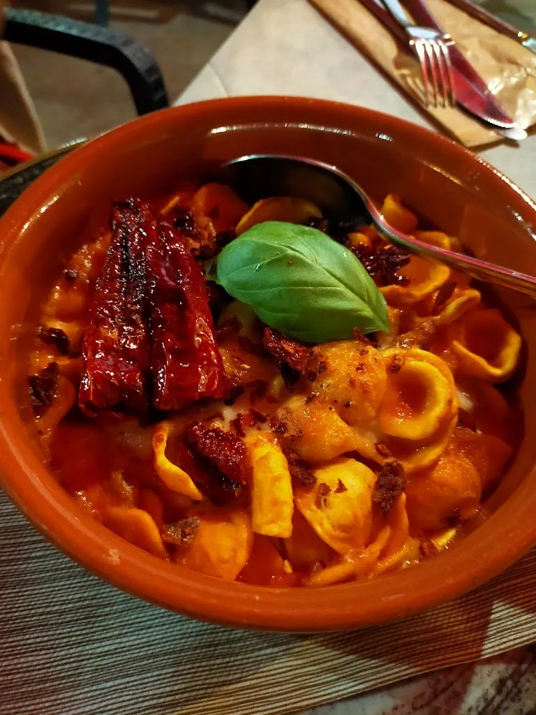 Simona Andolfi_Di Pinto Maria_Montalbano Jonico_review