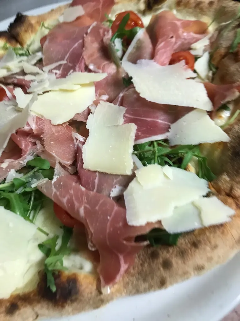 Pizzeria Ristorante Bar Levante_Montalbano Jonico_slider_image_2