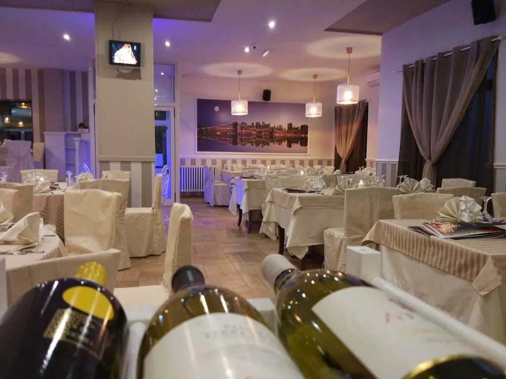 Sirtaki Ristorante Pizzeria_Nemoli_slider_image_1