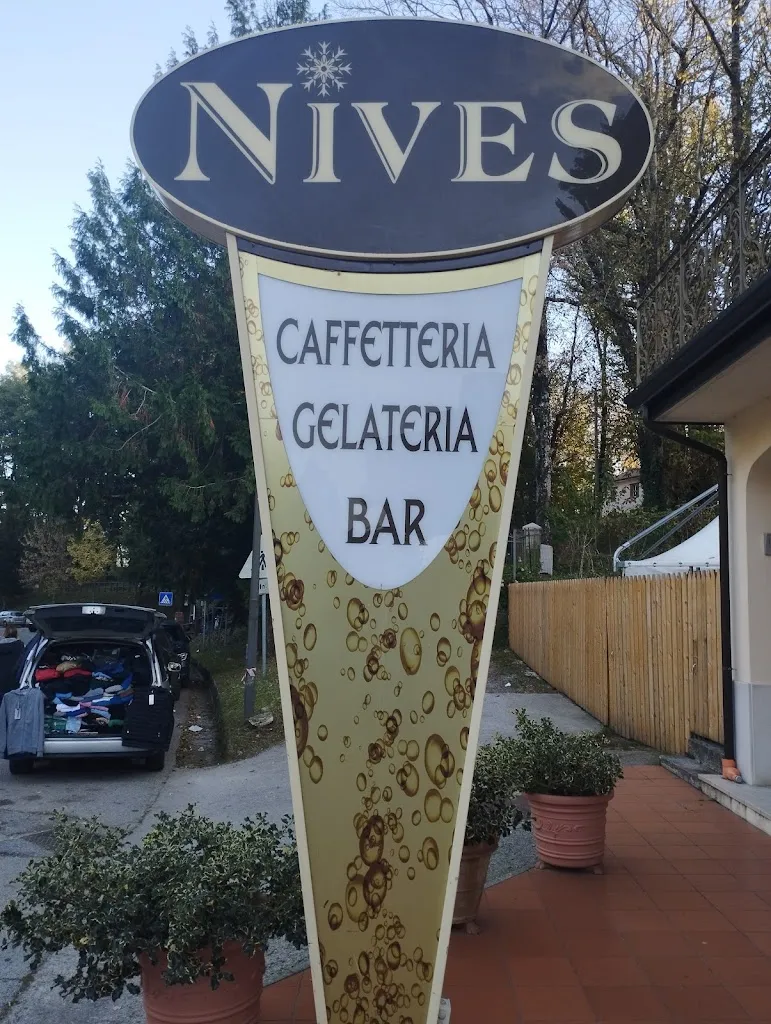 luca merolla_Bar Nives_Nemoli_review