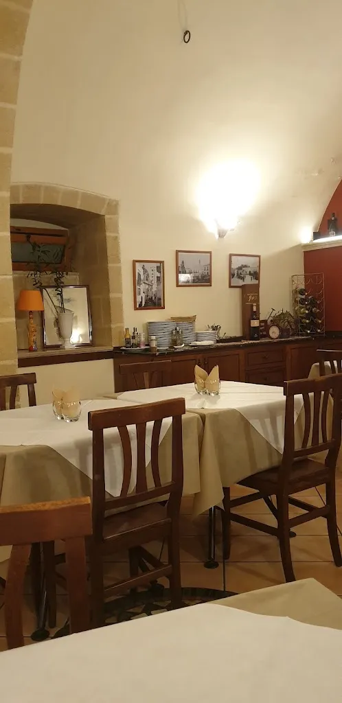 Emilio Prof LASTRUCCI_Caveosus Suglia Gianvincenzo Sas & C._Montescaglioso_recensione