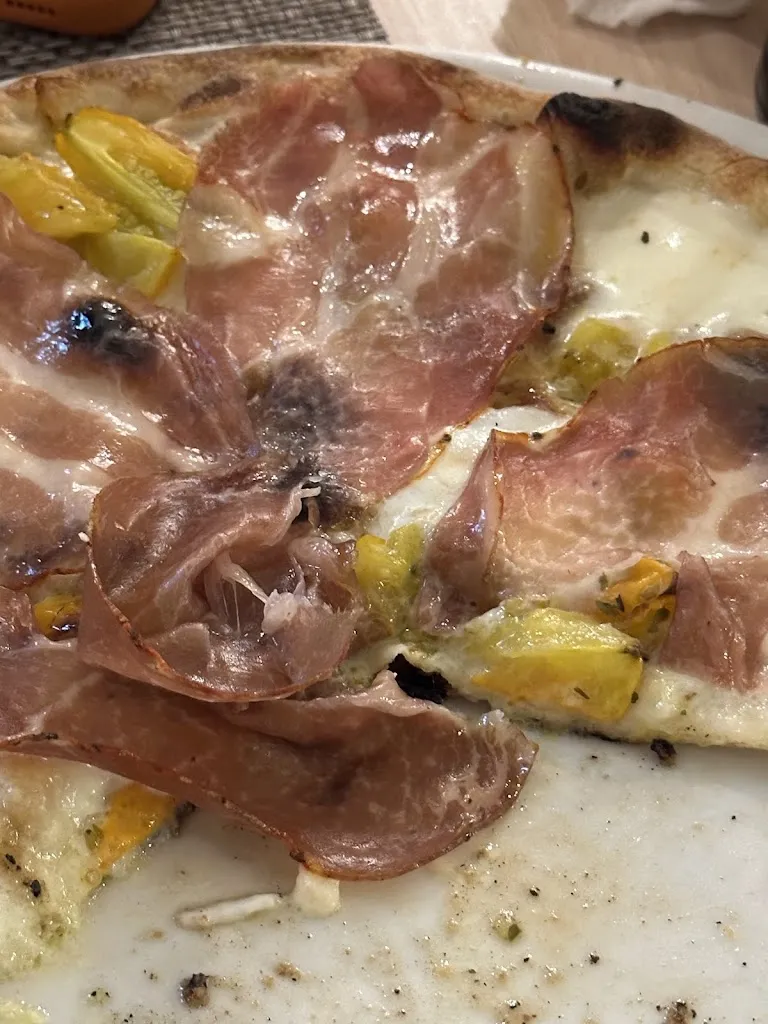 Samanta Buitke_U Mar A Monte_Montescaglioso_review