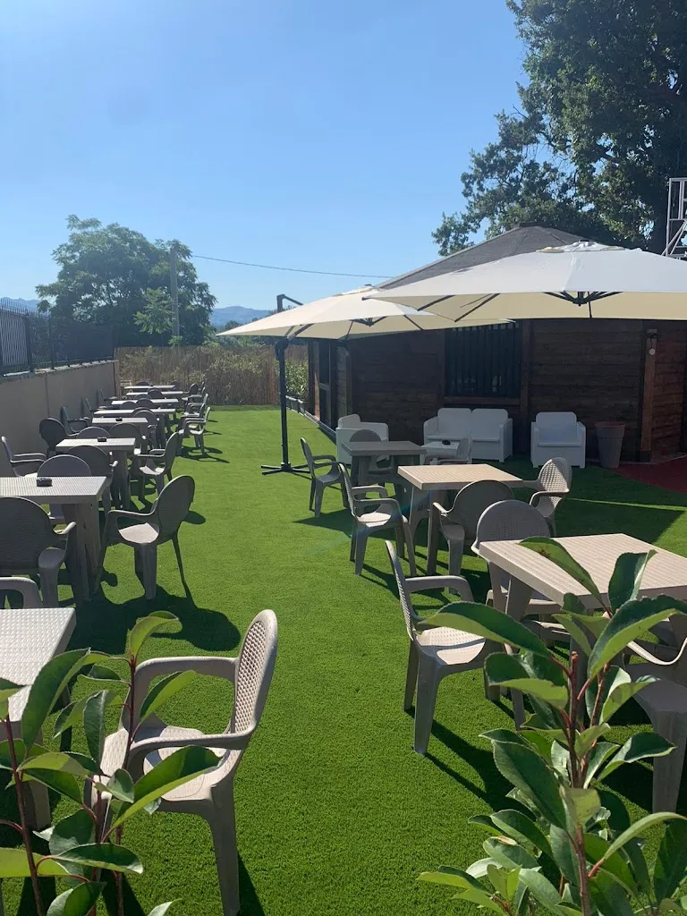 Tre querce restaurant in Noepoli