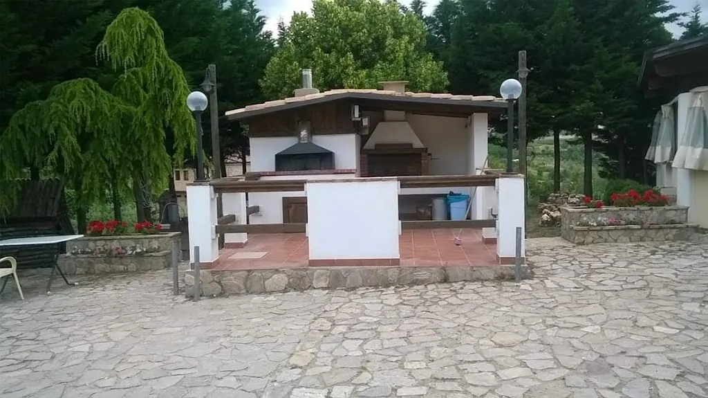 Agriturismo Villa Medica restaurant in Oppido Lucano
