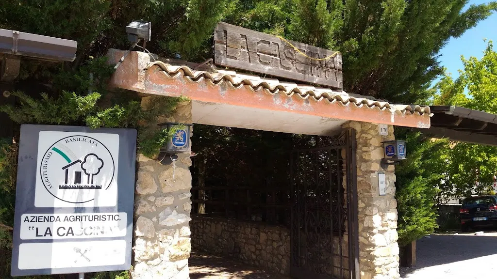 Agriturismo La Cascina di Basile Attanasio_Oppido Lucano_slider_image_1