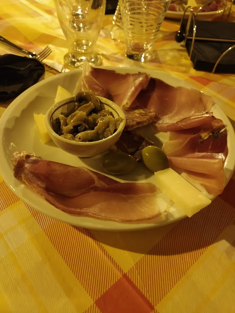 Menu_Briganti in piazza_Nova Siri_image_5