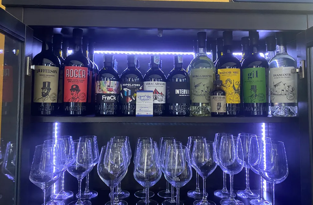 Dual Blu 2.0 restaurant in Nova Siri