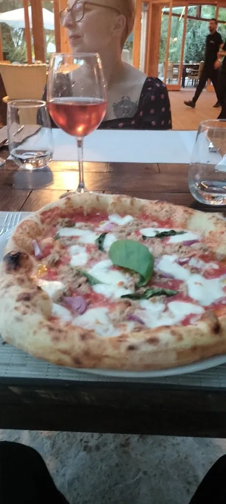 Robin Summerfield_Kabiria Lounge & Pizzeria_Nova Siri_recensione