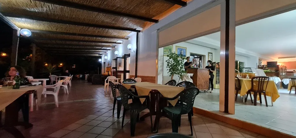 Ristorante Pizzeria La Girandola_Nova Siri_slider_image_1