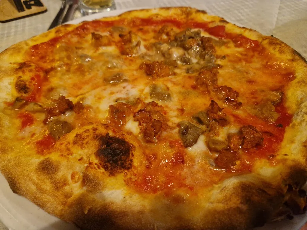 Moulin Blanc Pizzeria_Nova Siri_slider_image_3