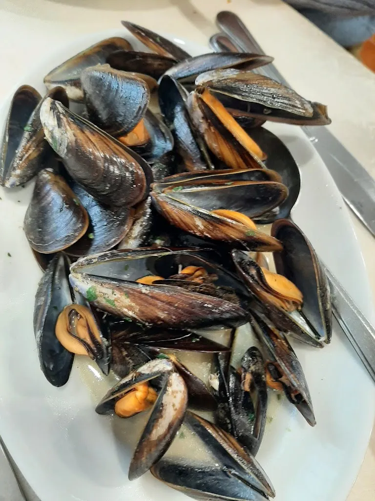 Menu_Complesso Turistico Latorraca - Ristorante Pizzeria B&B Pasticceria Bar Piscina_Palazzo San Gervasio_image_5