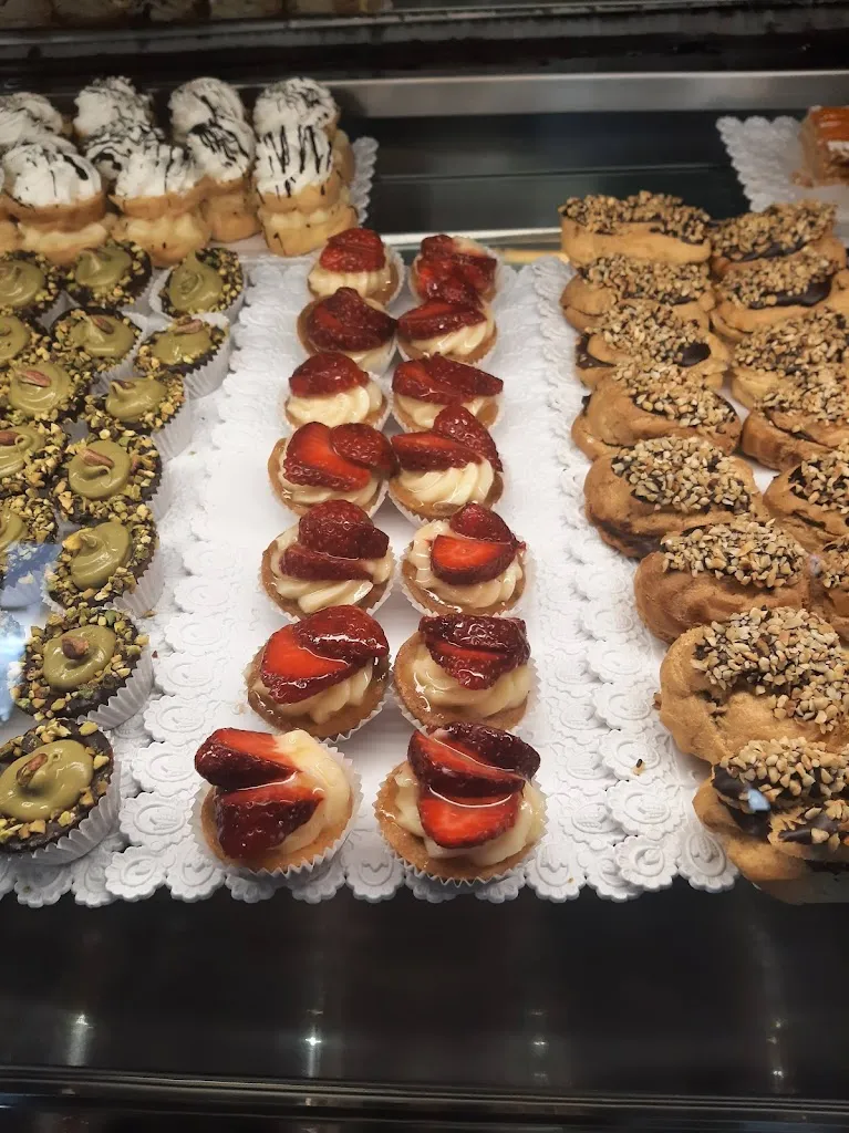 Menu_Complesso Turistico Latorraca - Ristorante Pizzeria B&B Pasticceria Bar Piscina_Palazzo San Gervasio_image_7