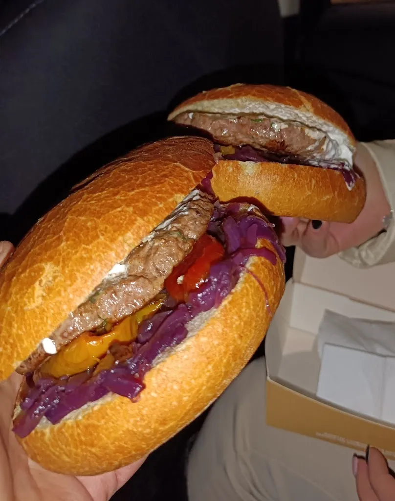 Mariateresa Garzillo_Panino E Vai!_Palazzo San Gervasio_review