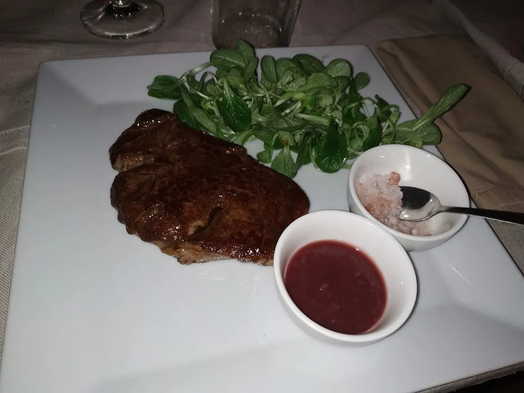 Rocco Parisi_Echi Antichi - Catering - Sala Eventi - Chef a Domicilio_Palazzo San Gervasio_recensione