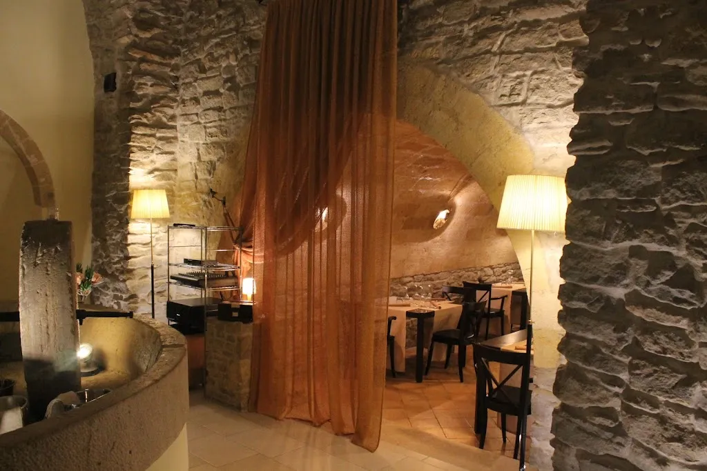 Echi Antichi - Catering - Sala Eventi - Chef a Domicilio restaurant in Palazzo San Gervasio