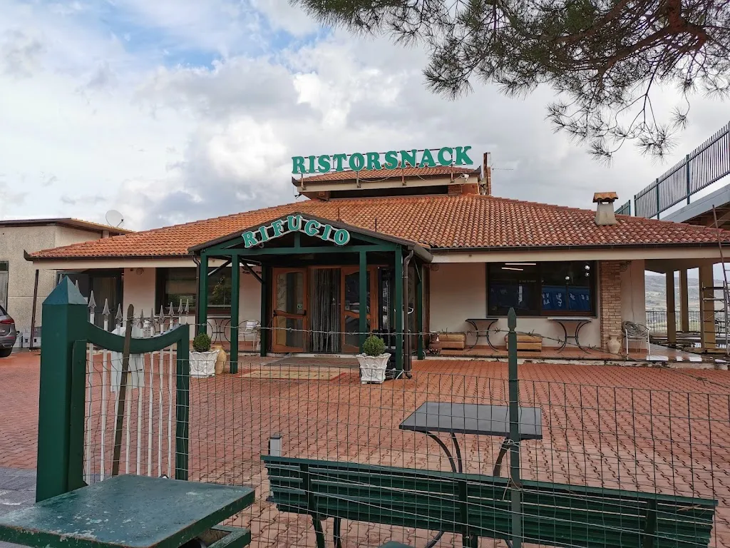 Ristorante Il Rifugio....RISTORSNACK_Picerno_slider_image_3