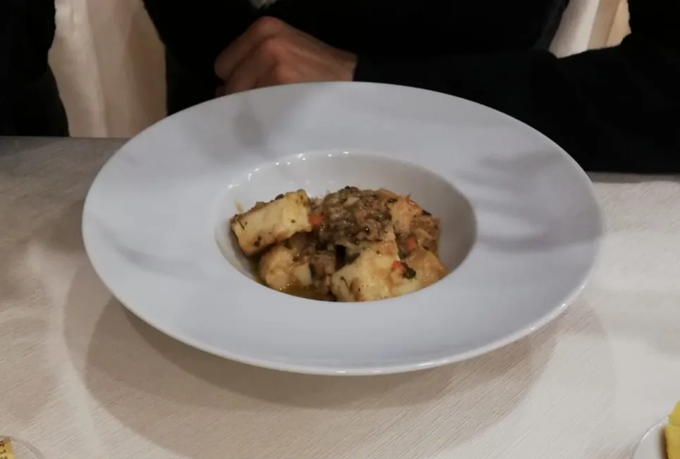 Gianni Russo_Taverna normanna_Picerno_review