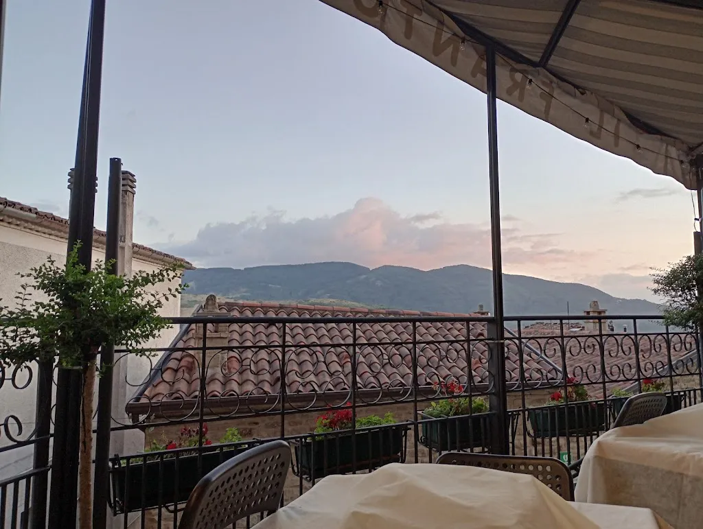 Corrie Maray_Albergo Ristorante Il Frantoio_Pietrapertosa_review