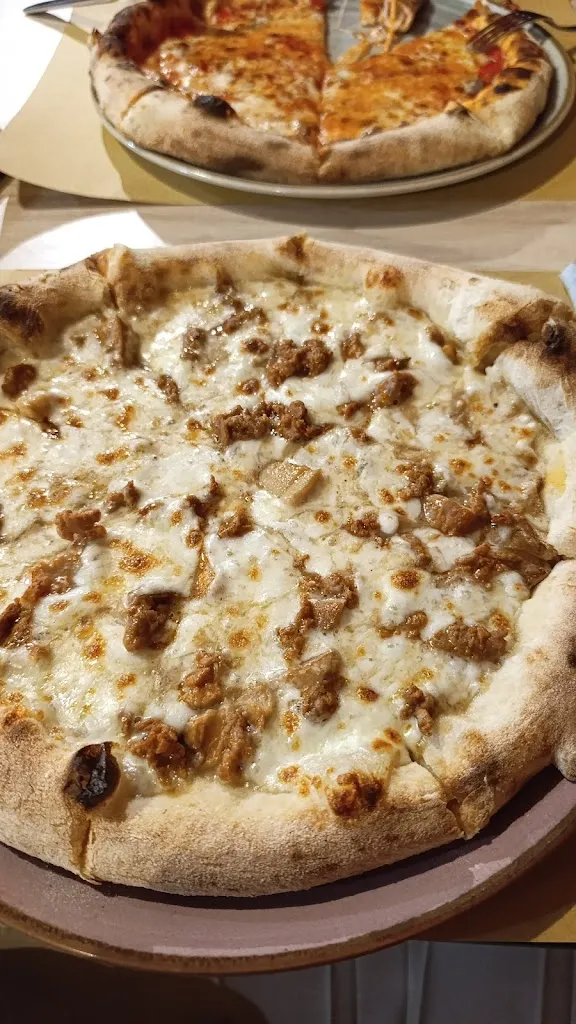 Pizzeria Baronetto_Pietrapertosa_slider_image_2