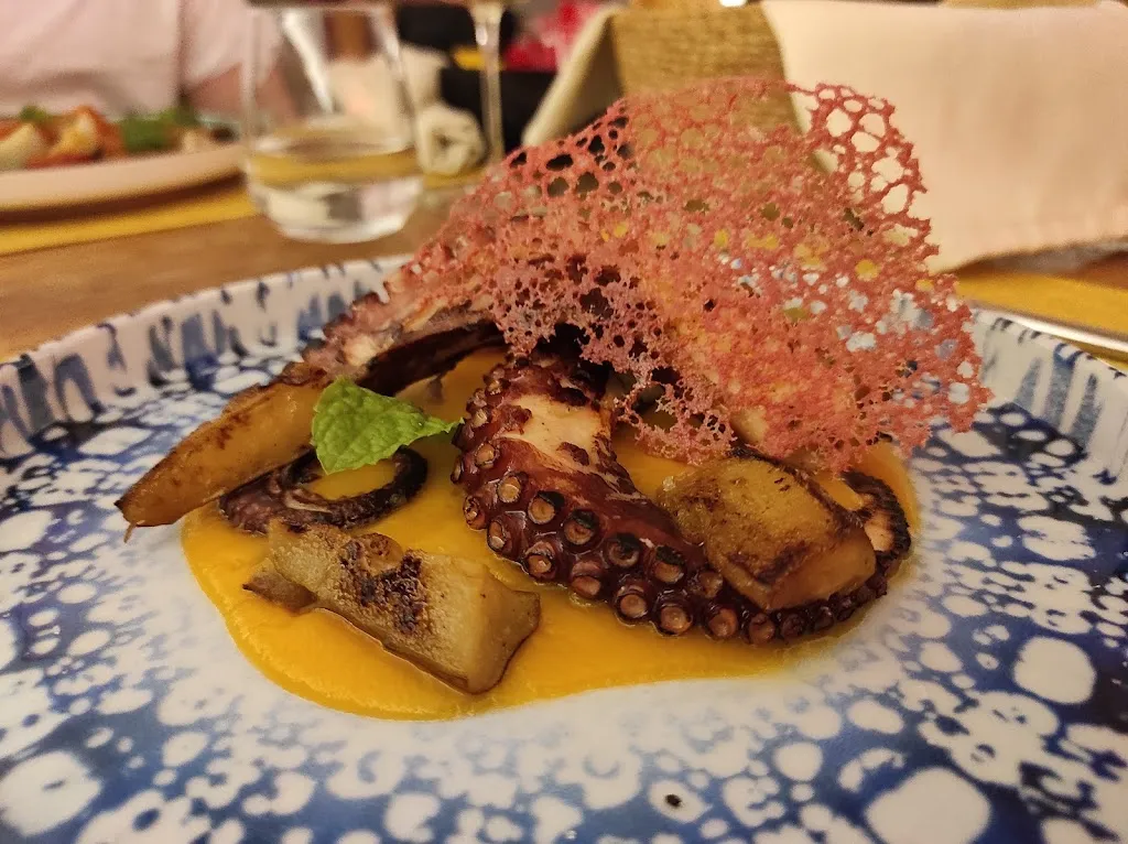 Menu_Helliot lounge & bistrot_Paterno_image_6