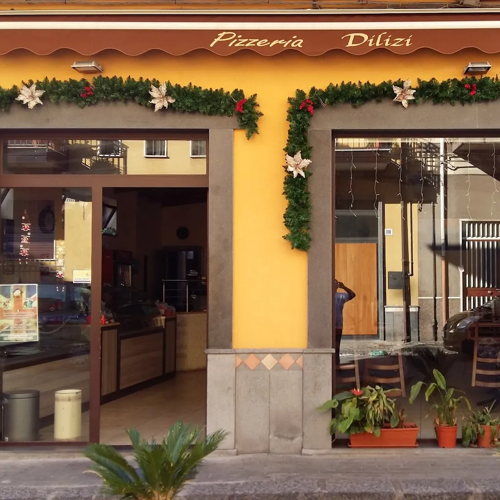 Pizzeria Dilizi restaurant in Paterno