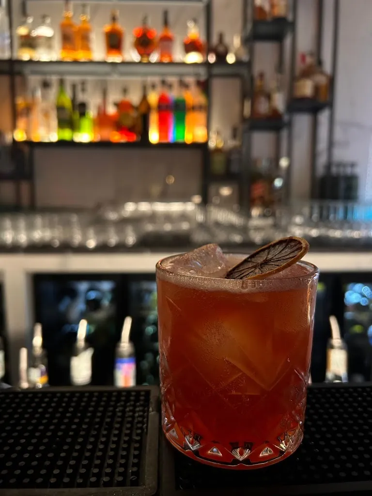 Menu_PLAZA COCKTAIL LOUNGE_Paterno_image_2