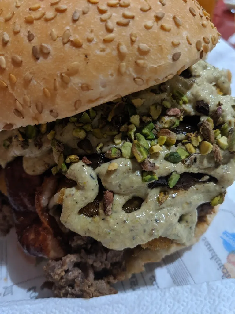 Menu_Maluburger_Paterno_image_1