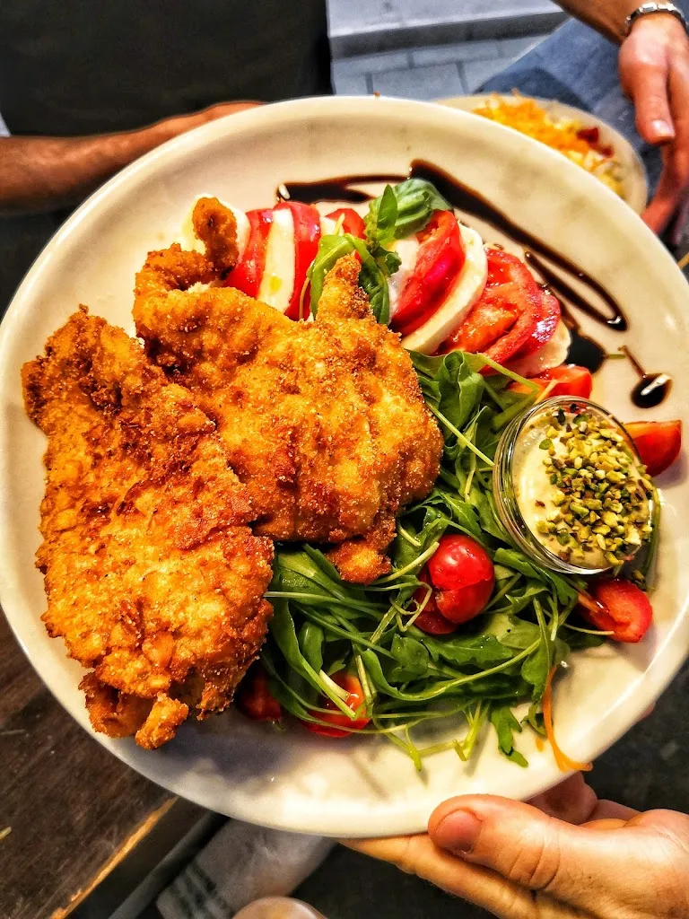 Menu_Maluburger_Paterno_image_8