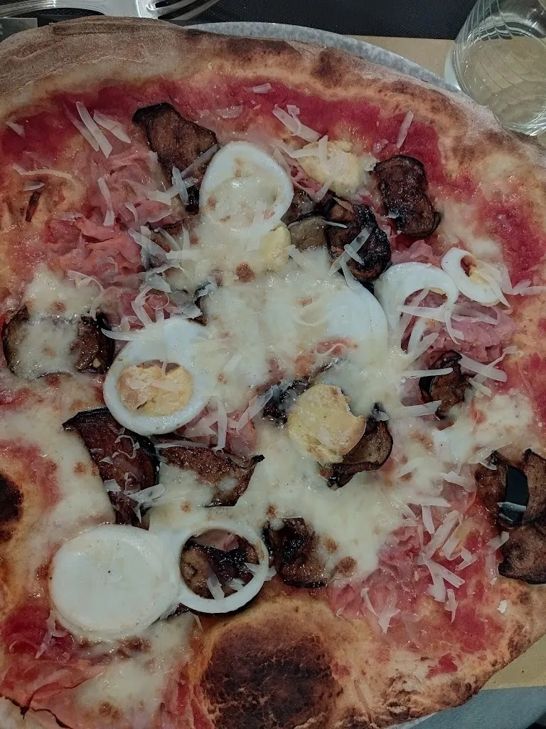 Gabriele scavo_Punto Zero_Paterno_review