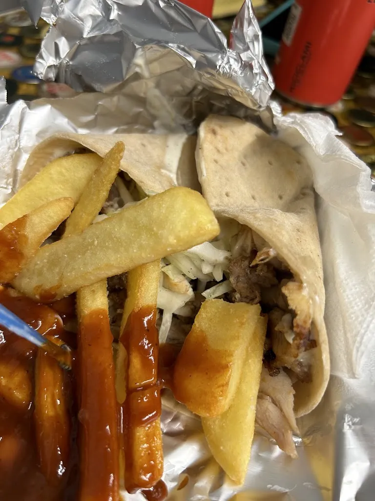 Francesco Palazzolo_Kebab Grill da Zio Mario e Zia Anna_Paterno_review