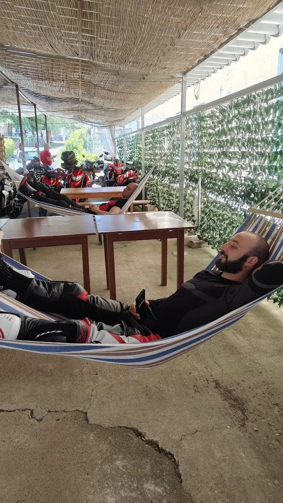 Davide Maimone_La Vecchia Fattoria_Pignola_recensione