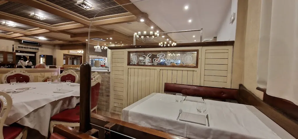 Ristorante Pizzeria Hurricane Wine & Food Di Carmela & Rosanna Santarsiero Sas_Pignola_slider_image_1