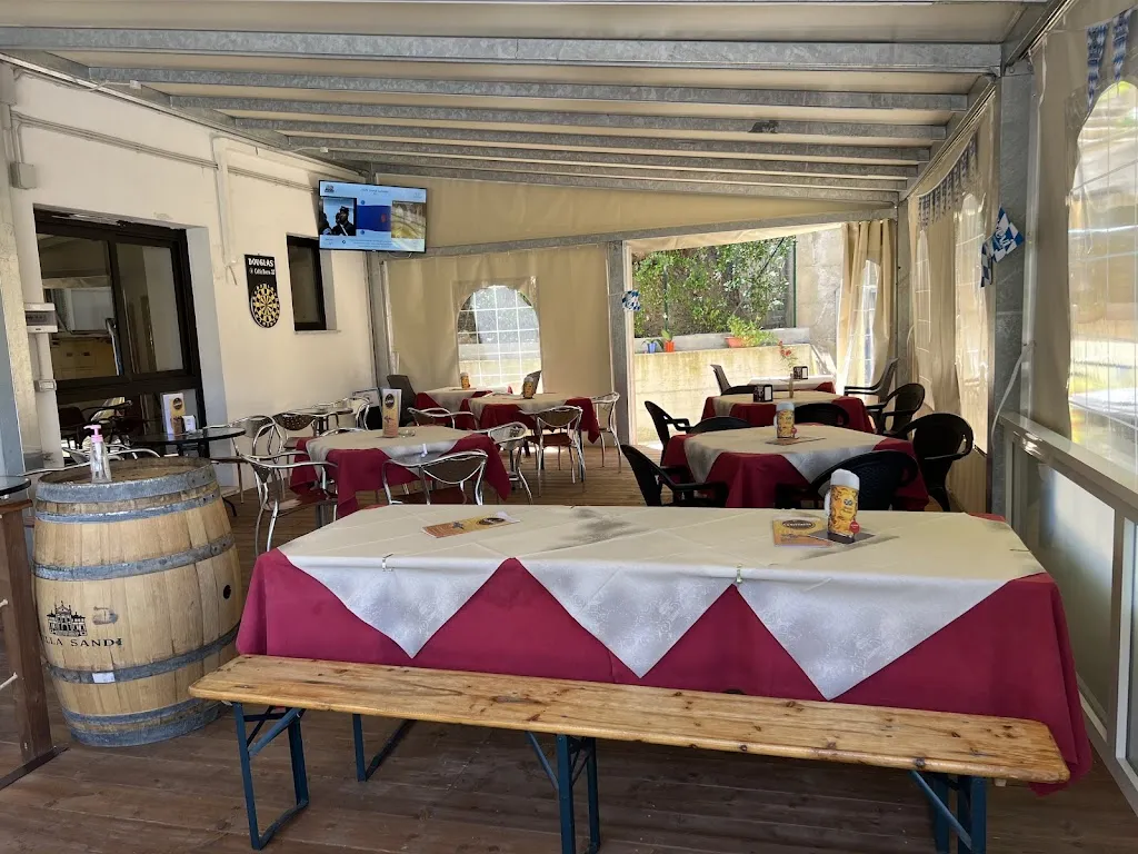 Pub Cafè - La Terrazza restaurant in Pignola