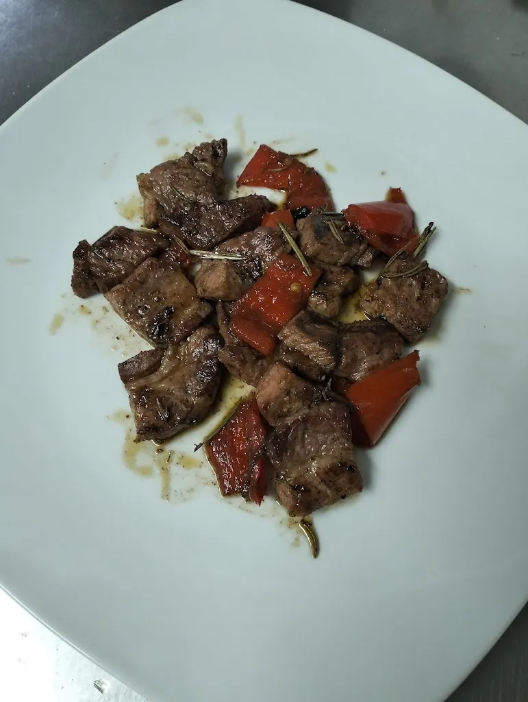 bar pizzeria ristorante rocco e i suoi fratelli_Pignola_slider_image_3