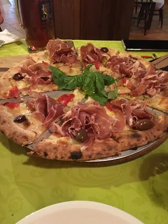 Davide Sabia_Ponte delle Tavole | Pizzeria | Piatti tipici lucani_Pignola_review