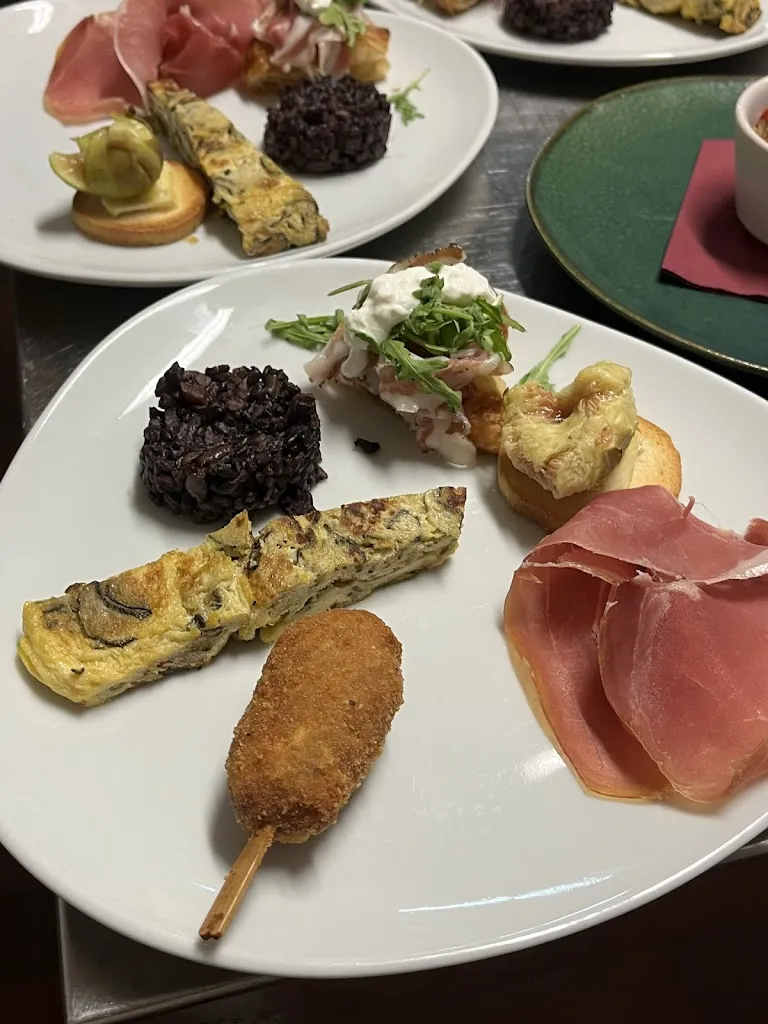 Ponte delle Tavole | Pizzeria | Piatti tipici lucani_Pignola_slider_image_3